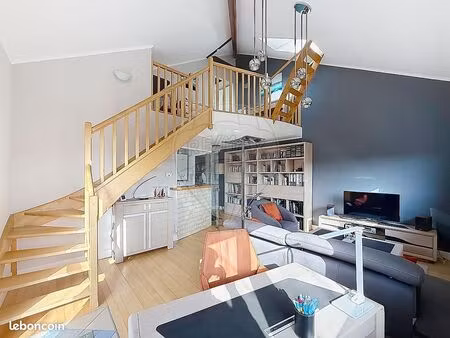 appartement 5 pièces 90 m²