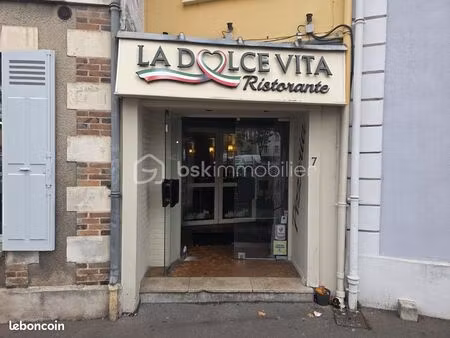 local restaurant 154 m²