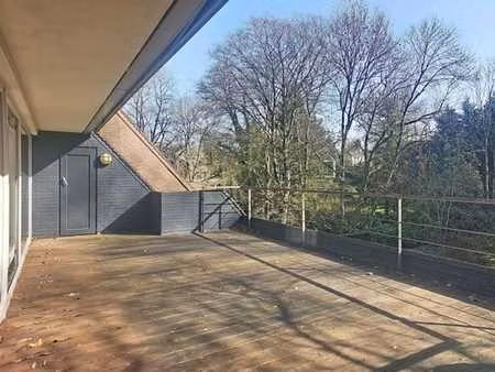 appartement 3 chambres terrasses parkings