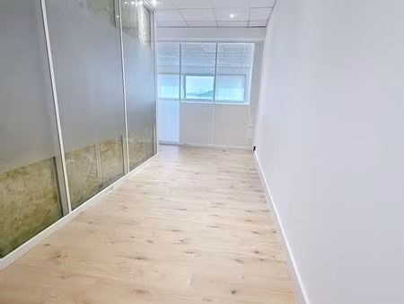 bureaux 135 m² mouans-sartoux