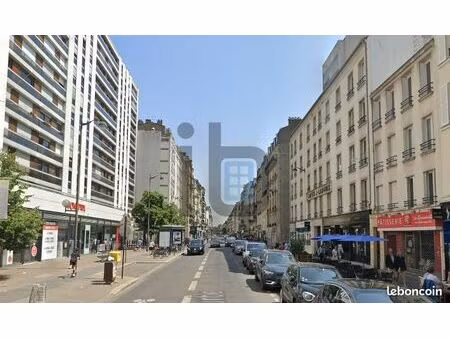 boutique 15 m² paris