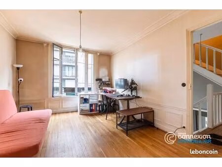 maison 9 pièces 226 m²