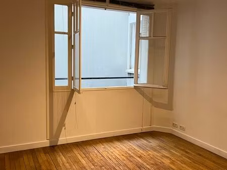 location bureau dans quartier bourgeois