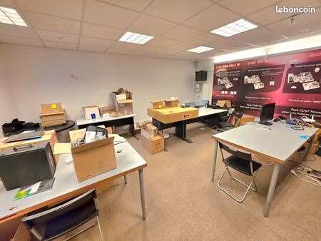 entrepot - logistique 95 m² saint laurent du var