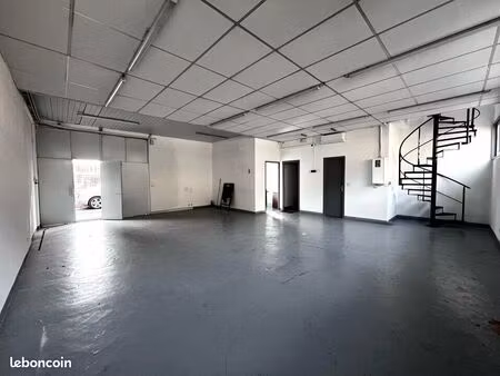 entrepot - logistique 160 m² villeneuve loubet