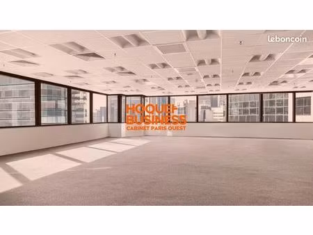 local commercial 396 m² paris