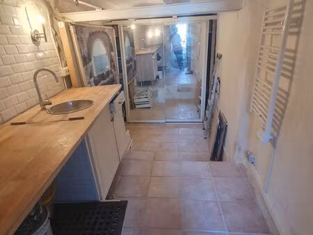 local / atelier / entrepot