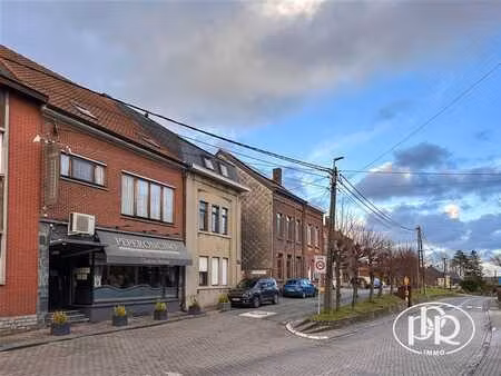 proximité zoning nord  walibi  e-411