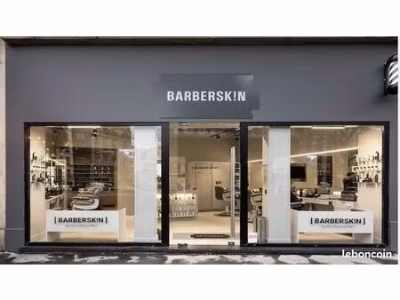 local commercial 67 m² paris