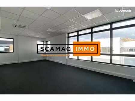 local d'activité 275 m²