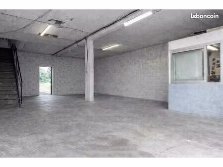 local 274 m² le muy
