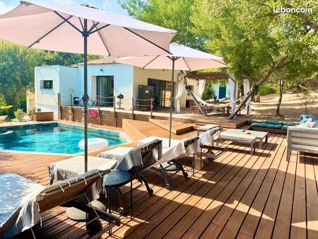 villa coup de coeur - 150m2 rénovés  piscine  1277m2 de terrain - secteur prisé la tour de