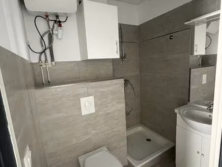 local commercial 44 m²