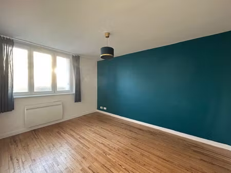 brest triangle d'or - appartement t2 rénové de 42m²