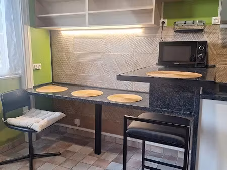 location meublée appartement 1 pièce 20 m² à ecully (69130)  640 €
