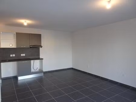 appartement t3 gigean