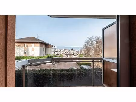 agréable t2 de 46 m2 proche du centre