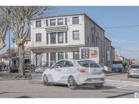 à louer - immeuble de bureaux indépendant 212m2