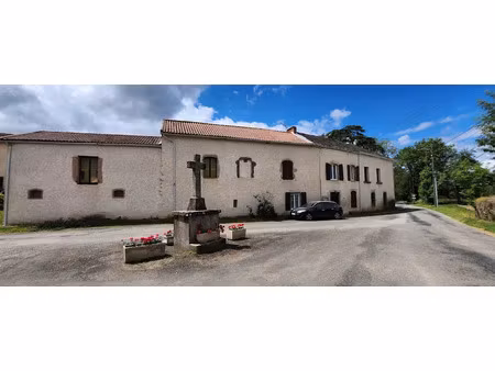vente maison 8 pièces 340 m² à almayrac (81190)  155 000 €