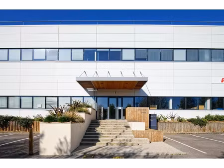 location local d'activités cergy 95800