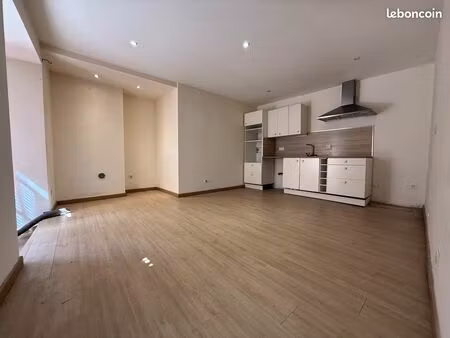 local 30 m² bras