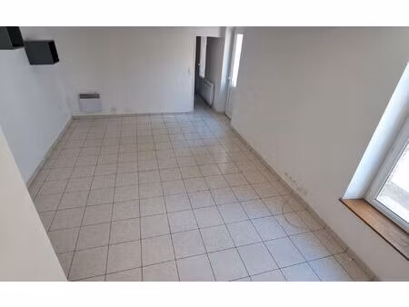 location maison  70 m² t-3 à châtillon-coligny  600 €
