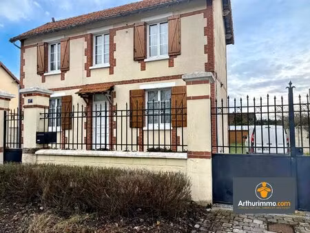 a saisir / maison - 3 chambres et mezzanine