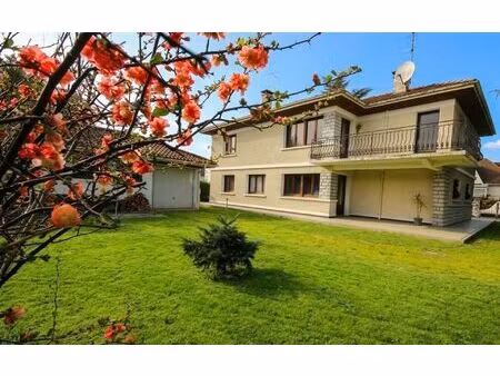 maison lescar 172.7 m² t-5 à vendre  238 000 €