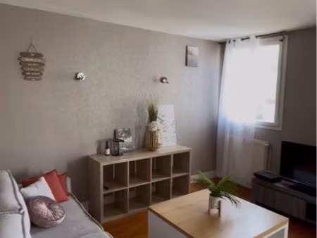 ? t3 meublé 65 m² – 2 chambres – parking – brest 29200