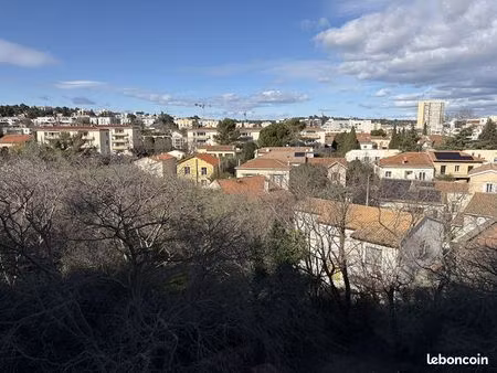 appartement 4 pièces 64 m²