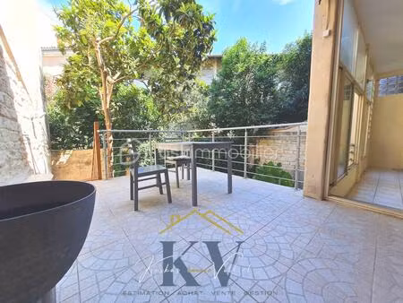 appartement atypique avec studio indépendant au cœur de montpellier
