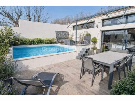 maison marsillargues 5 pièces177 m2 /piscine