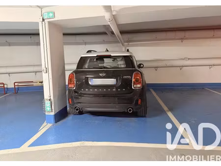 parking à colombes (92700)