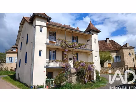 maison de village à le puley (71460)