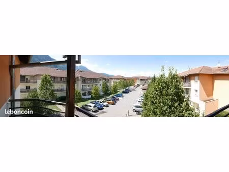 t3 lumineux  65m² 895 hc 940 cc  