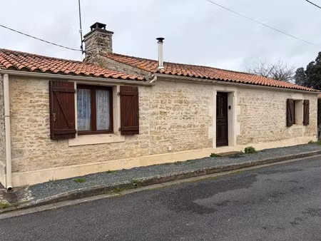 vente maison 5 pièces 86 m² puyravault (85450)