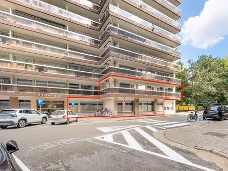 bien professionnel à louer à hasselt € 2.000 (llzbr) - immo limburgs vastgoed | zimmo