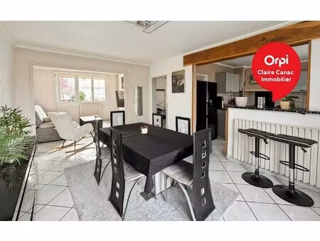 maison castres 101 m² t-4 à vendre  140 000 €