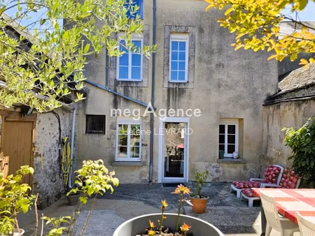 vente maison 8 pièces 191 m² à torcé-viviers-en-charnie (53270)  167 500 €