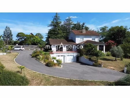 vente maison 8 pièces 185 m² à creysse (24100)  438 000 €