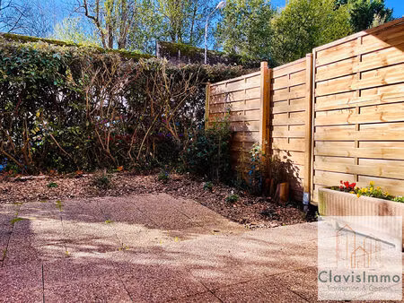 bayonne appartement rdc t1 29.08 m2  terrasse et jardin   parking