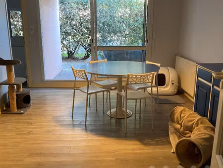 appartement meublé 3 pièce(s) 63.92 m2 - la rochelle (minimes)