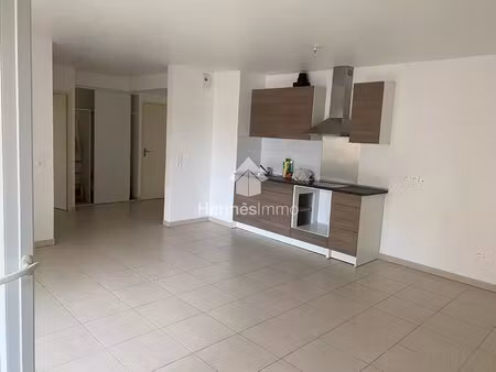 t3 récent - marseille 8ème