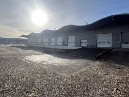 souffelweyersheim - entrepôt de 3 000m² dont 545m² de bureaux