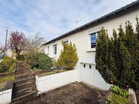 vente maison 5 pièces 101 m² poitiers (86000)