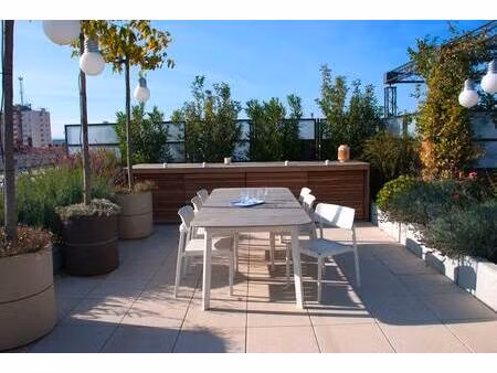 appartement type 4 avec magnifique toit terrasse et sublimes vues mer et quartier d'affair