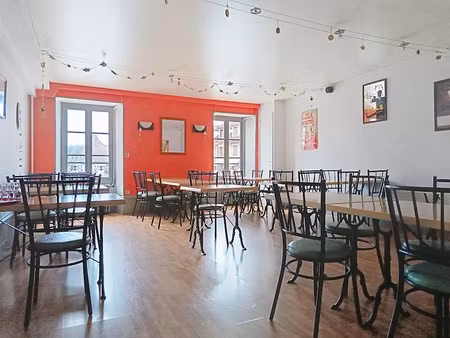 vente locaux professionnels 2 pièces 180 m² à morestel (38510)  190 000 €
