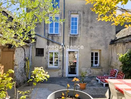 maison familiale de 4 ch. avec jardin et dépendance