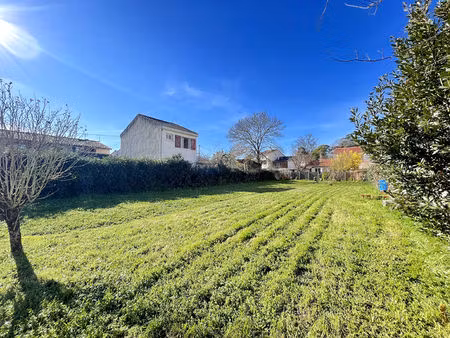 terrain constructible de 630 m² à portet-sur-garonne