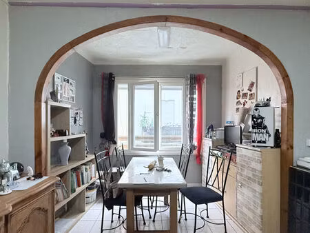 immeuble beziers 5 pièce(s) 187.81 m2